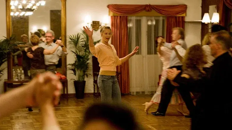 Dancers still 8