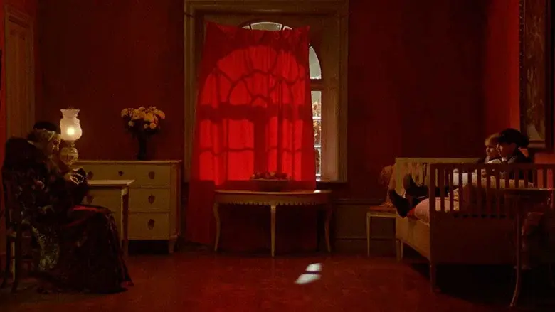 Fanny and Alexander still 4