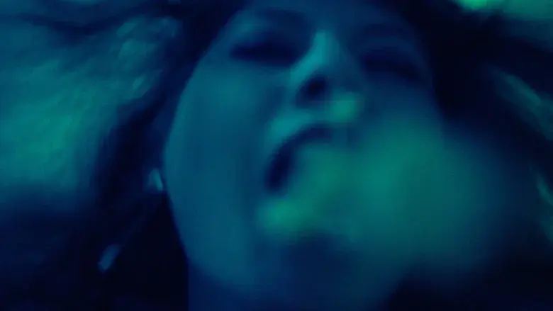 Pass the Bottle still 6