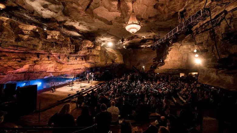 Bluegrass Underground still 3