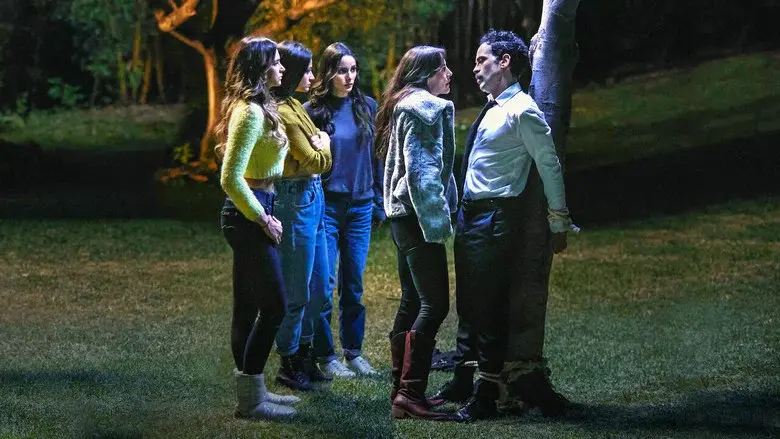 The Five Juanas still 2