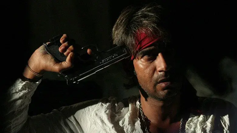 Ram Gopal Varma Ki Aag still 3