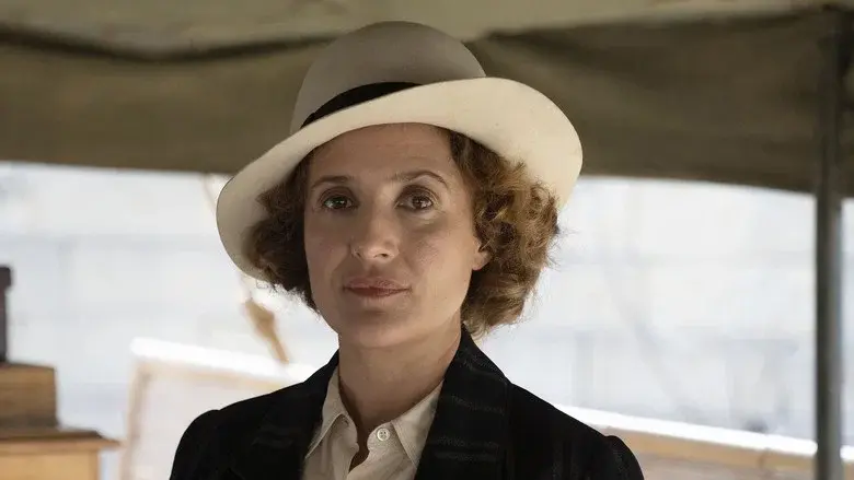 Agatha and the Curse of Ishtar still 6