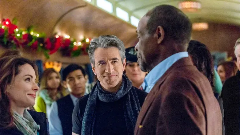 The Christmas Train still 3