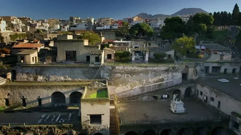 The Other Pompeii: Life & Death in Herculaneum still 2