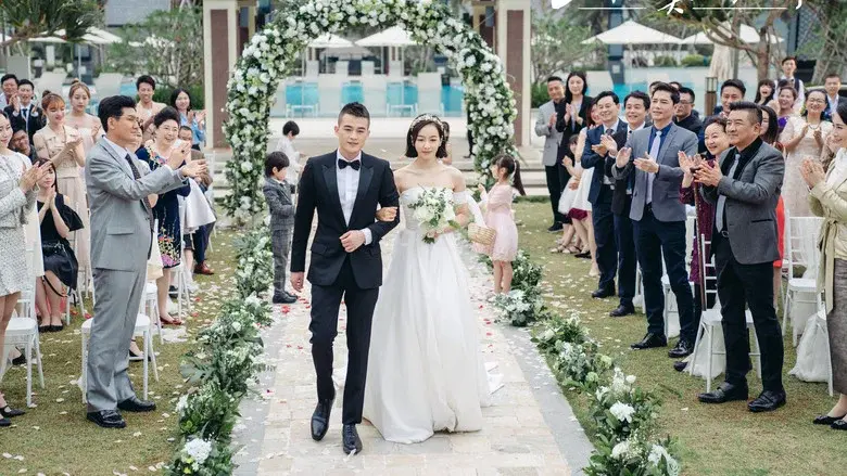 Love Under the Moon still 2