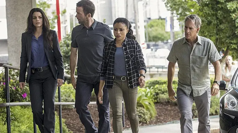 NCIS: New Orleans still 7