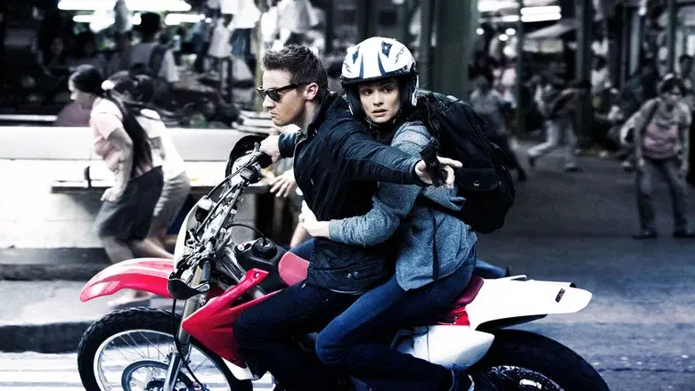 The Bourne Legacy still 4