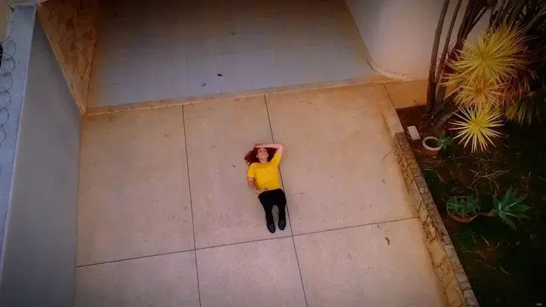 Shooglee still 1