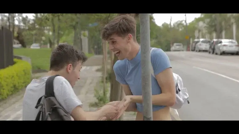 Amizade Inesperada still 3