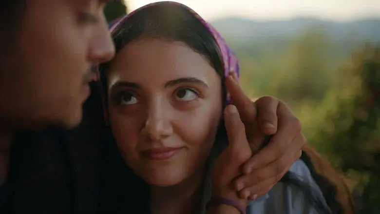 Onun Gözləri Gülürdü still 2