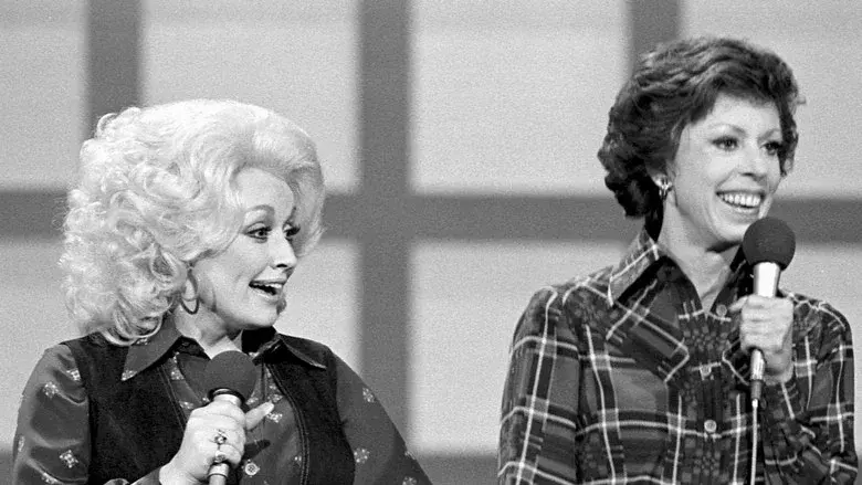 Dolly and Carol in Nashville still 2