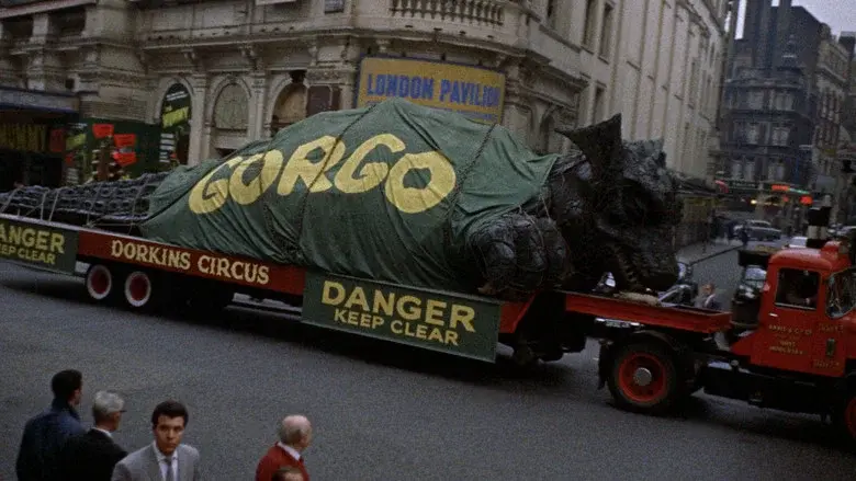 Gorgo still 5