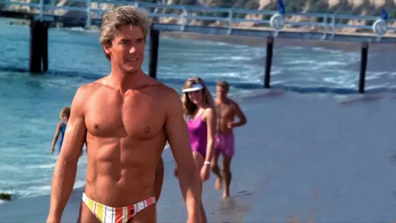 Hunk still 1