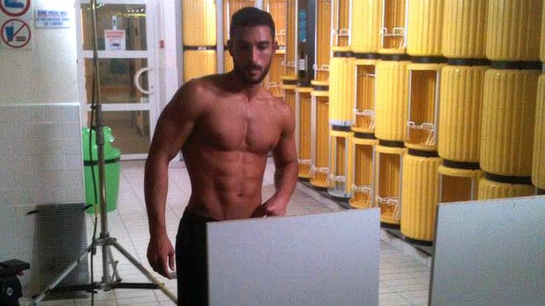 Apollo still 4
