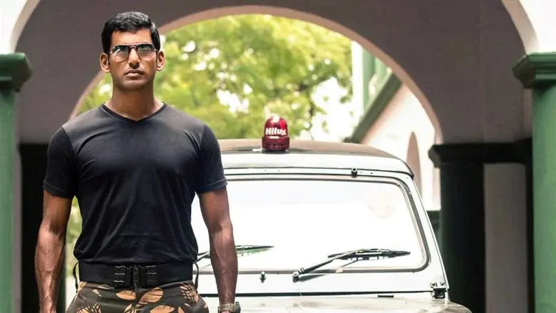 Irumbu Thirai still 6
