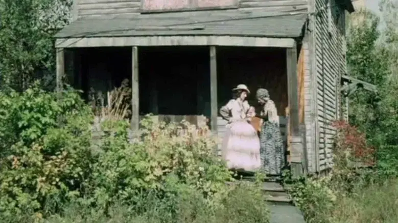 House of Seven Belles still 2