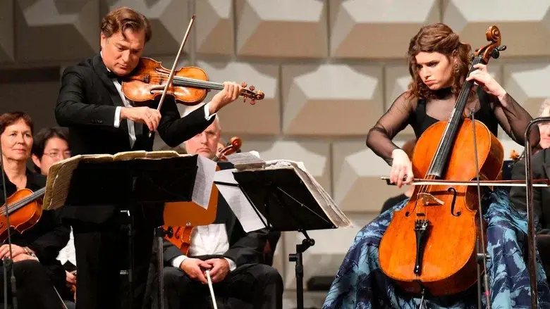 Renaud Capuçon und Julia Hagen spielen Brahms Rheingau Musik Festival 2025 still 1