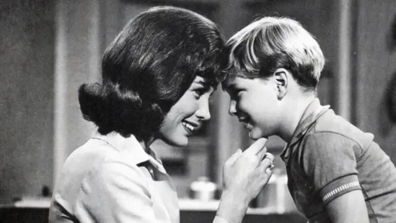 The Dick Van Dyke Show still 8