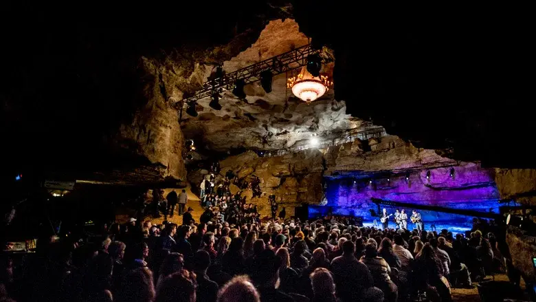 Bluegrass Underground still 1
