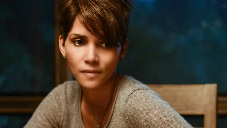 Extant still 6