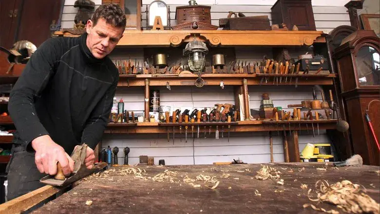 Salvage Hunters: The Restorers still 1