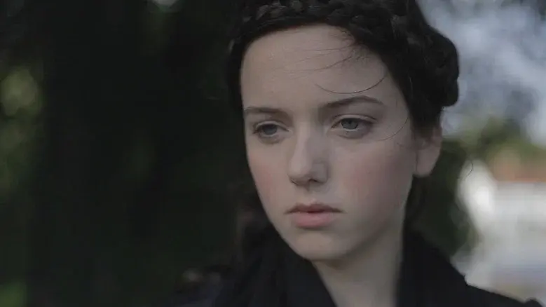Carmilla still 8