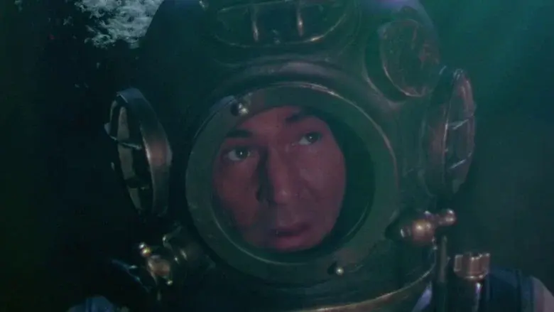 City Beneath the Sea still 2