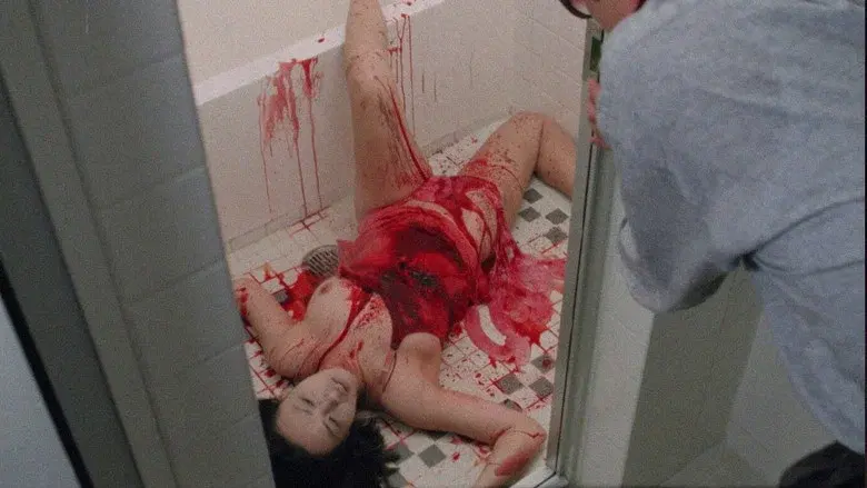 Entrails of a Beautiful Woman still 4