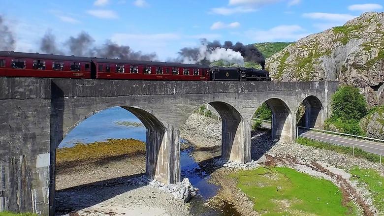 The World's Most Beautiful Railway still 1