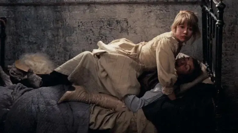 Savage Messiah still 3