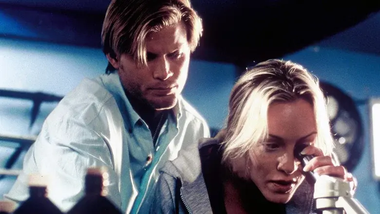 Shark Attack still 2