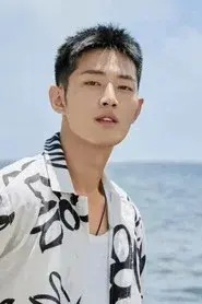 Yuan Mingze