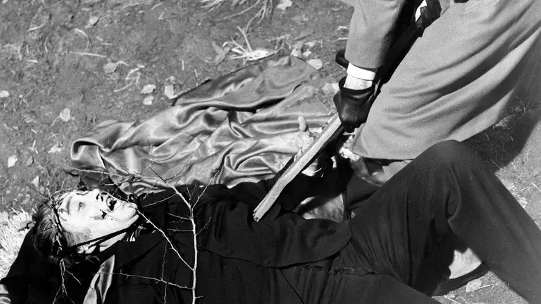 The Satanic Rites of Dracula still 8