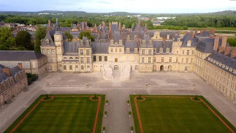 Les trésors du château de Fontainebleau still 1