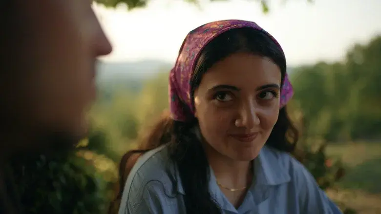 Onun Gözləri Gülürdü still 1