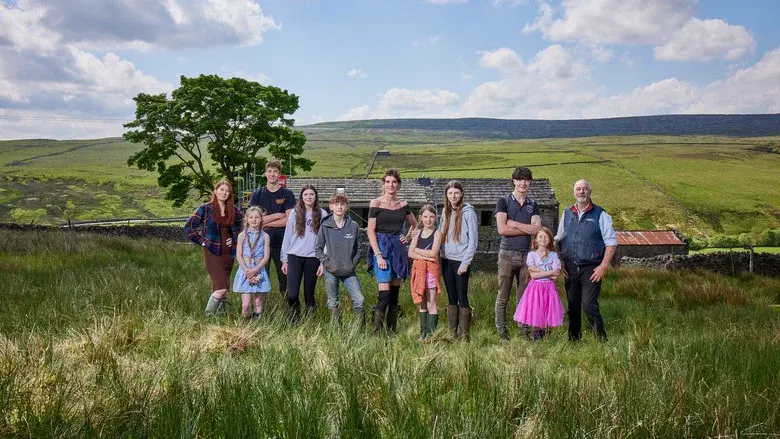 Our Farm Next Door: Amanda, Clive and Kids still 1