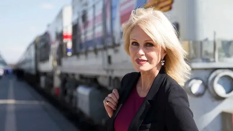 Joanna Lumley's Trans-Siberian Adventure still 6