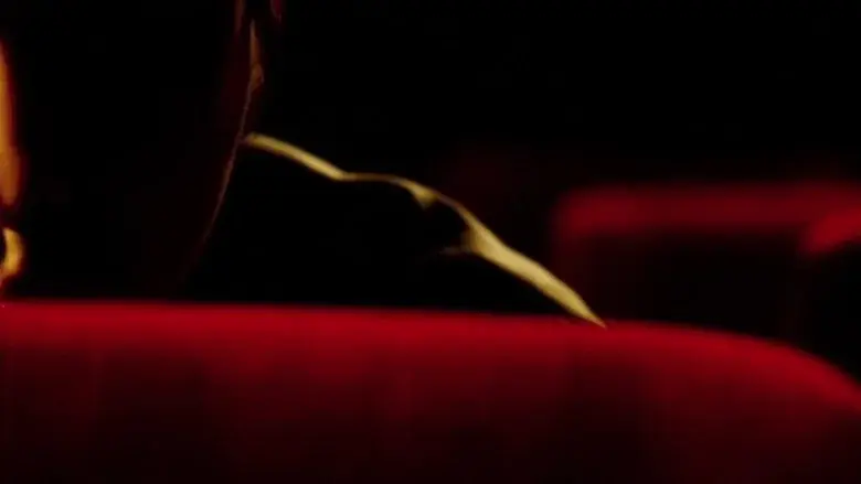 To Each His Own Cinema still 4