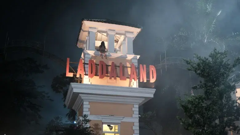 Laddaland Housing Estate still 1