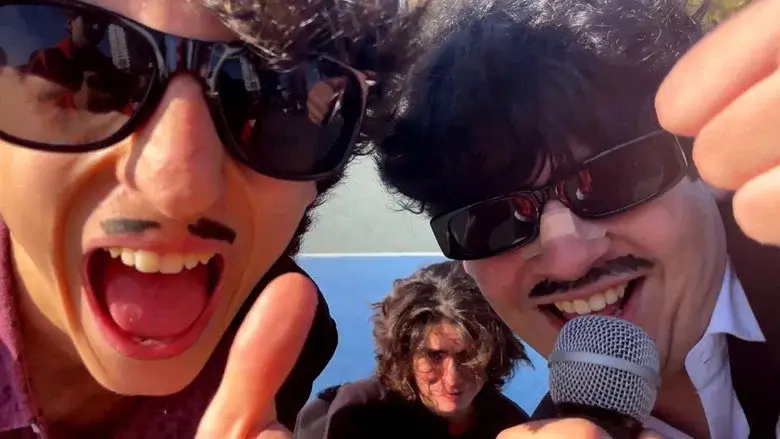 Fide and Theo interviews: CENBA ROCK still 2