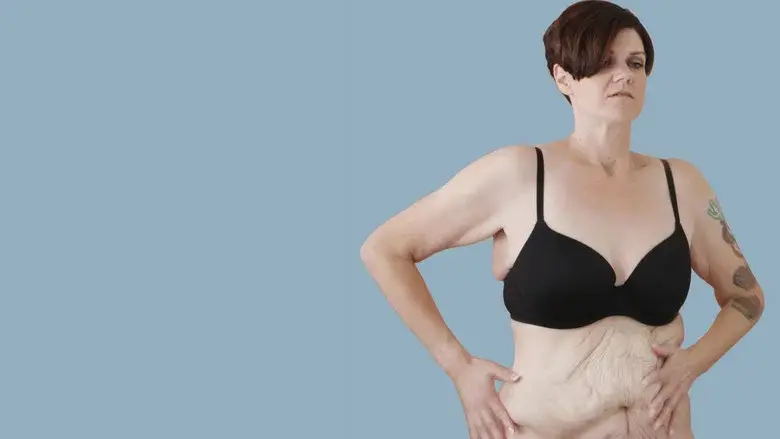 Skin Tight still 2