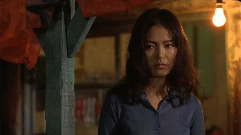The Isle still 6