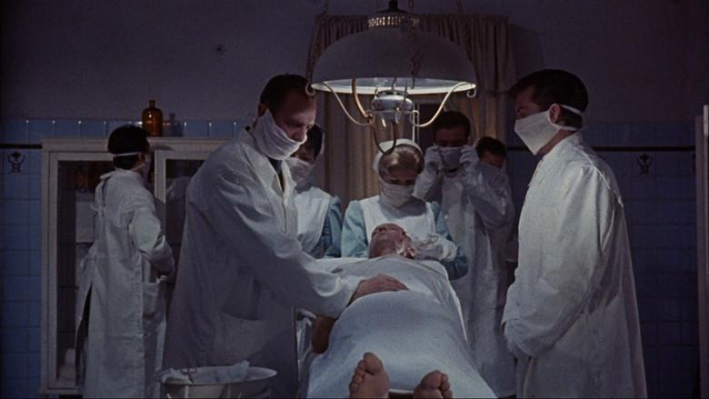 The Horrible Dr. Hichcock still 3