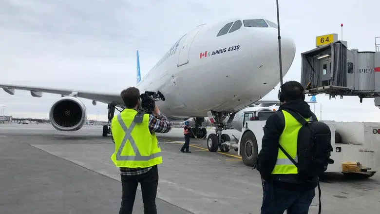 YUL : la vie à l’aéroport still 2