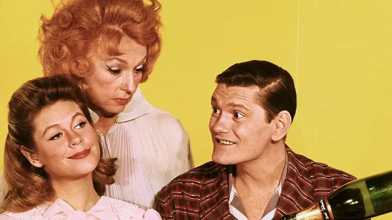 Bewitched still 6