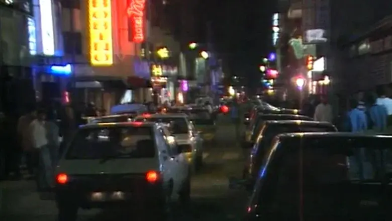 Paris Black Night still 1