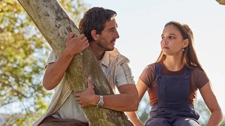 Kangaroo still 1