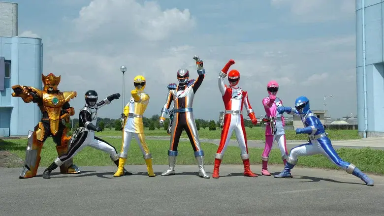GoGo Sentai Boukenger still 2