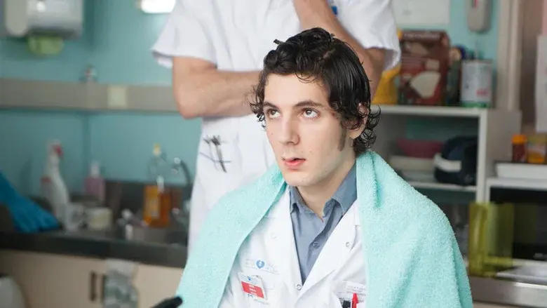 Hippocrates still 4